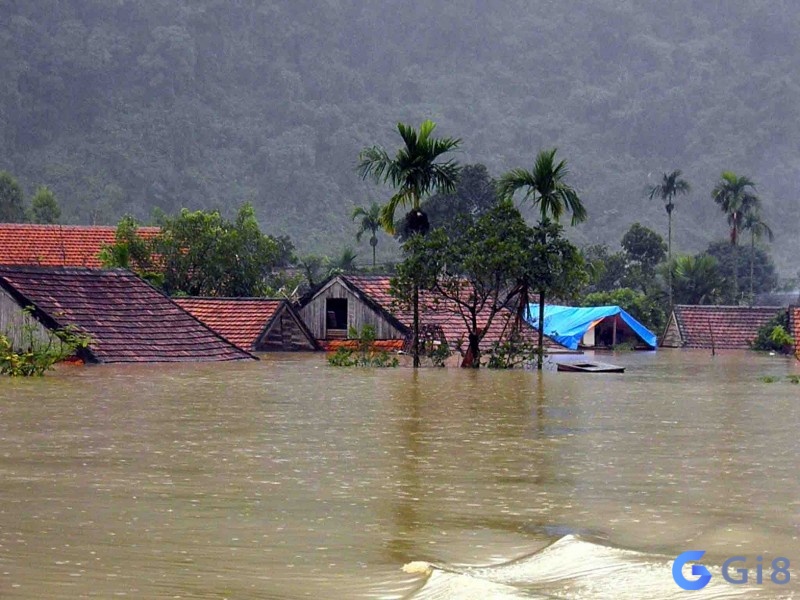 Chiêm bao thấy nước dâng cao ngập nhà